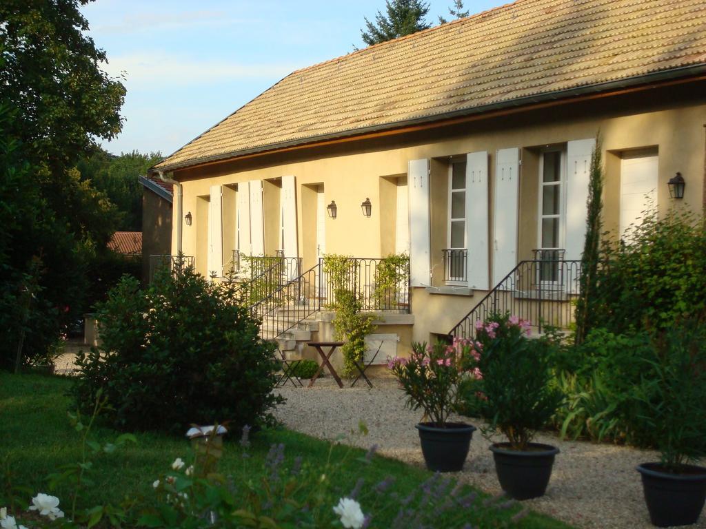 Apartament Les Communs Du Manoir Écully Pokój zdjęcie