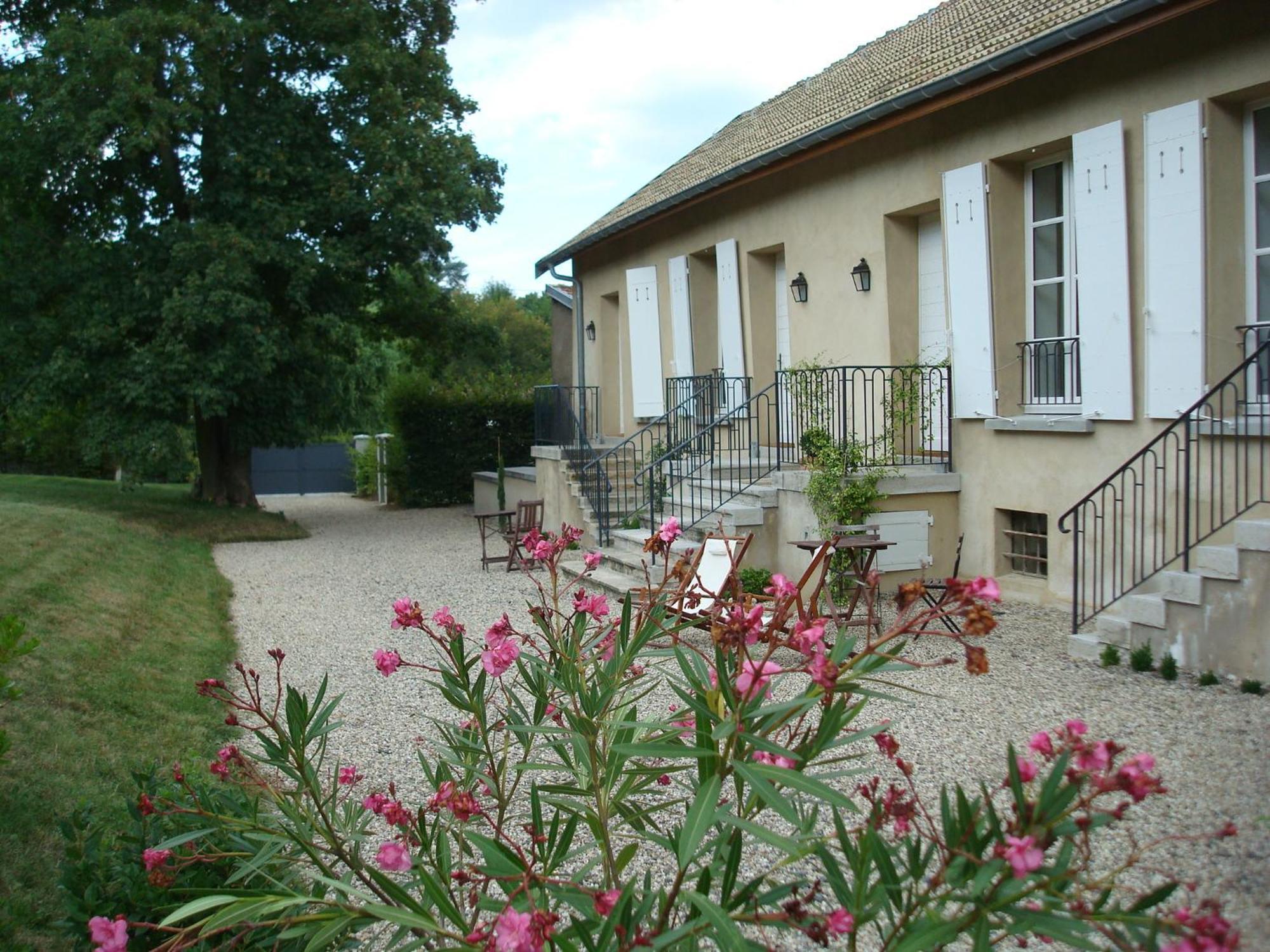 Apartament Les Communs Du Manoir Écully Zewnętrze zdjęcie