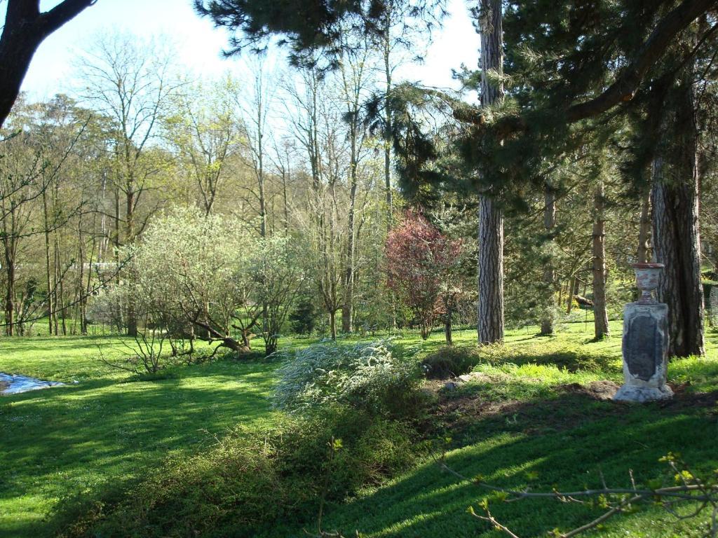 Apartament Les Communs Du Manoir Écully Zewnętrze zdjęcie