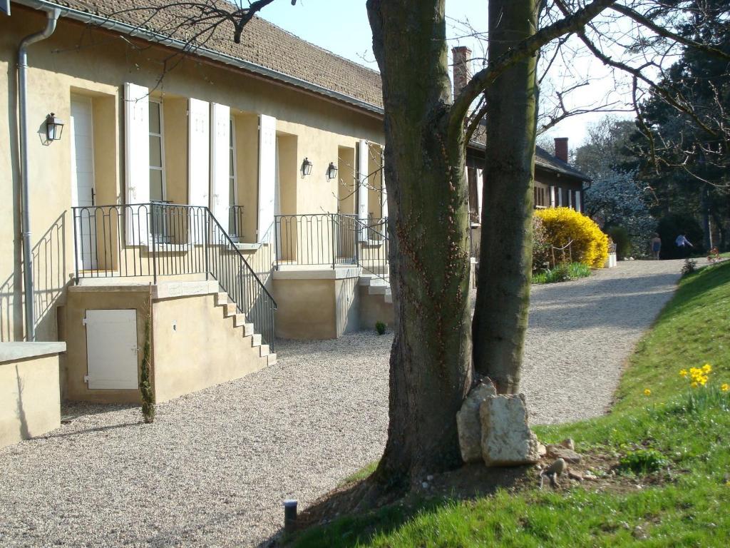 Apartament Les Communs Du Manoir Écully Zewnętrze zdjęcie